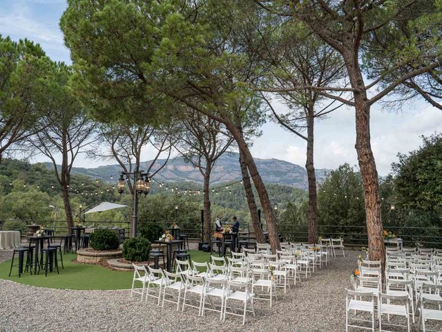 La boda de Miguel y Diana en Sant Feliu Del Raco, Barcelona 30