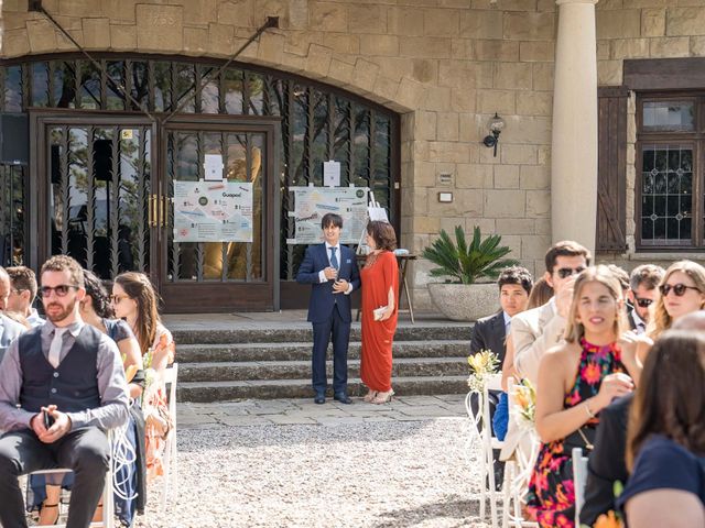 La boda de Miguel y Diana en Sant Feliu Del Raco, Barcelona 35