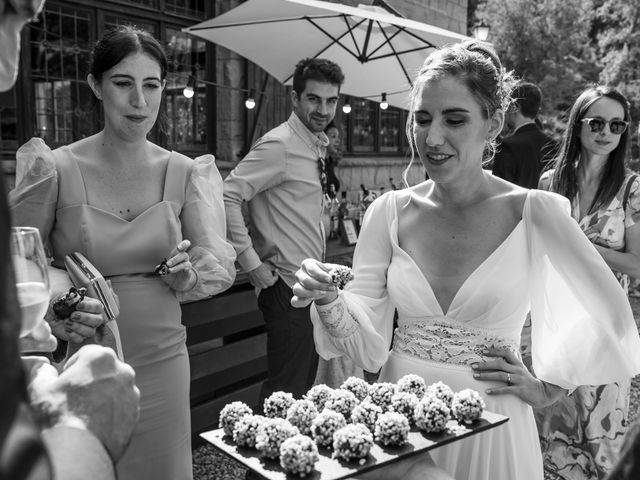 La boda de Miguel y Diana en Sant Feliu Del Raco, Barcelona 56