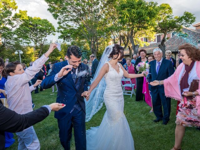 La boda de David y Aroa en Galapagos, Guadalajara 19