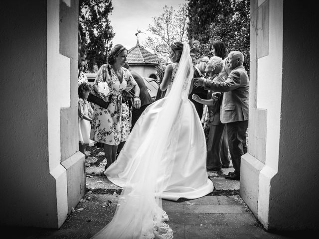 La boda de Juan y Bea en Oviedo, Asturias 27