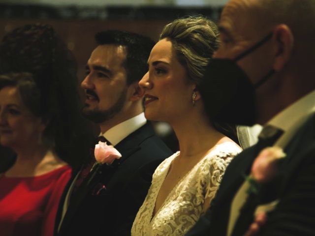 La boda de Manuel y Miriam en Sevilla, Sevilla 28