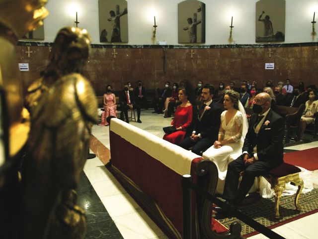 La boda de Manuel y Miriam en Sevilla, Sevilla 32