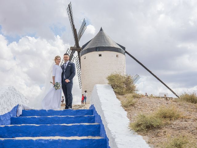 La boda de Javier y Celia en Consuegra, Toledo 12