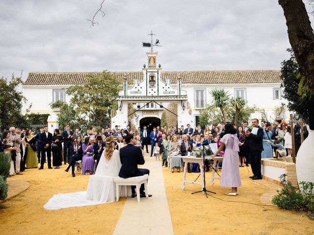 La boda de Jesús y Rocío en Sevilla, Sevilla 2