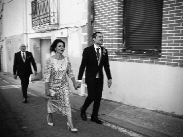La boda de Mario y Lidia en Galilea, La Rioja 14