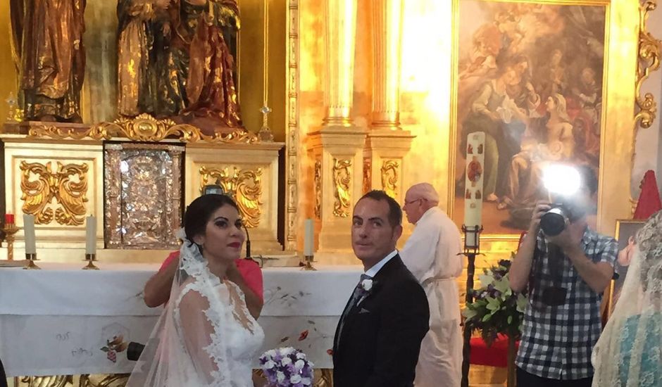 La boda de Ángel Luis y Yolanda en Cañada Rosal, Sevilla