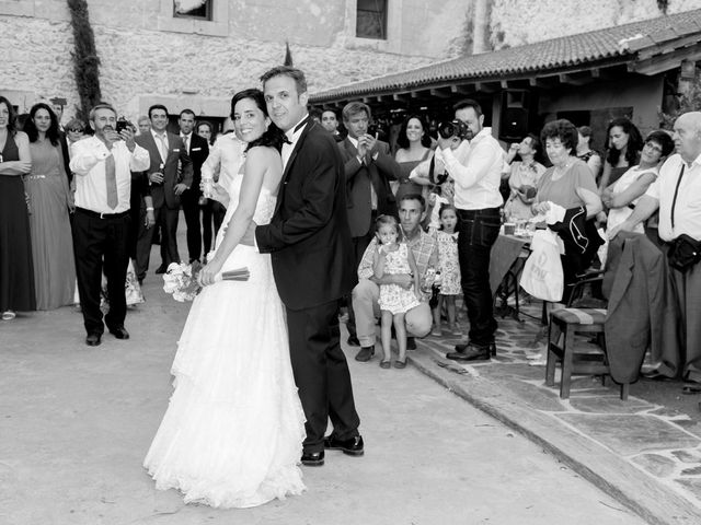 La boda de Ángel y Sara en San Miguel De Bernuy, Segovia 19