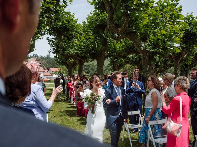 La boda de Javi y Elisa en Hazas De Cesto, Cantabria 66