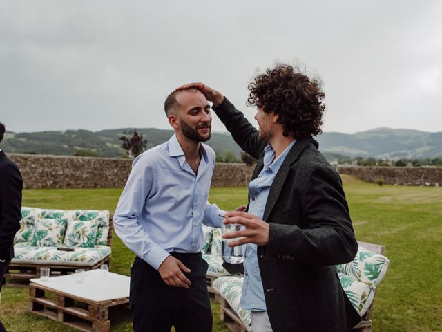 La boda de Javi y Elisa en Hazas De Cesto, Cantabria 166