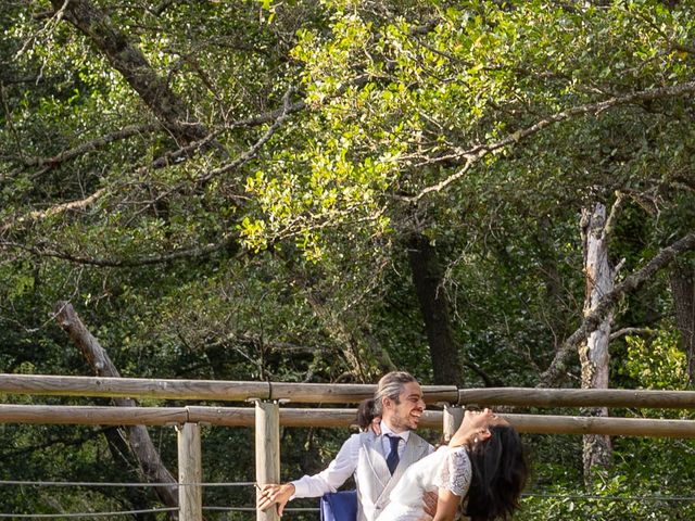 La boda de Nonia y Diego en León, León 41