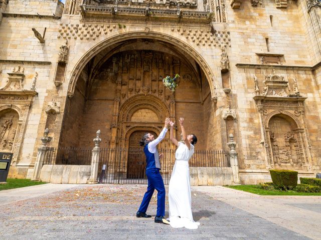 La boda de Nonia y Diego en León, León 47