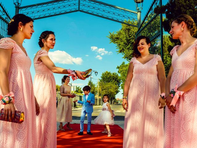 La boda de Jesús y Patricia en Torrejon De Velasco, Madrid 29