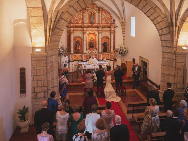 La boda de Raul y Yoana en Caviedes, Cantabria 28