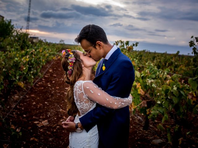 La boda de Cristian y Valle en Almendralejo, Badajoz 31