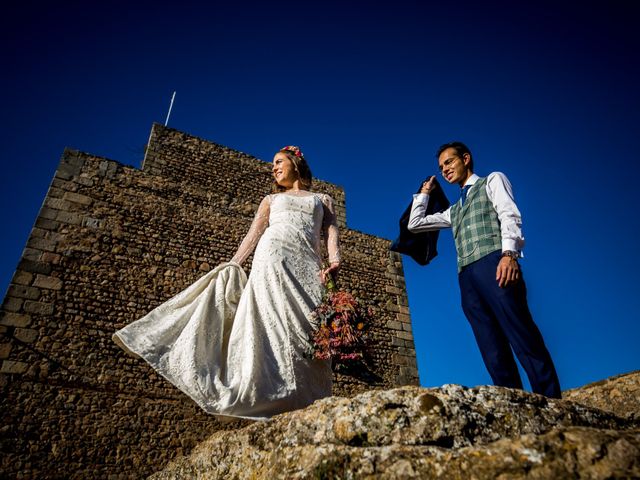 La boda de Cristian y Valle en Almendralejo, Badajoz 33