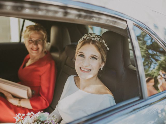 La boda de Miguel Ordoñez y Belén Valenzuela en Terrassa, Barcelona 29