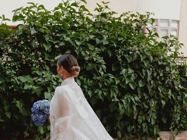 La boda de María y Juan en Pozuelo De Calatrava, Ciudad Real 36