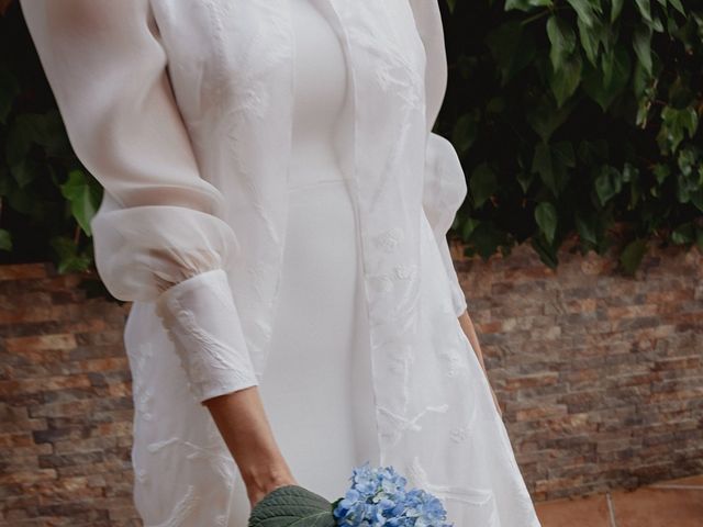 La boda de María y Juan en Pozuelo De Calatrava, Ciudad Real 43