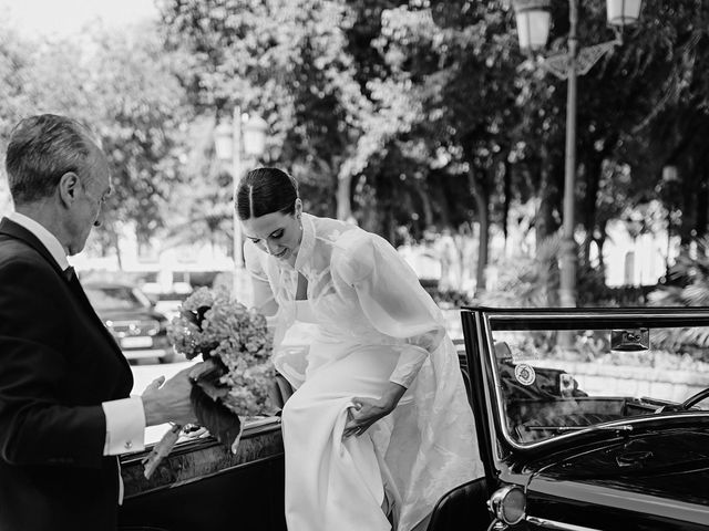 La boda de María y Juan en Pozuelo De Calatrava, Ciudad Real 51