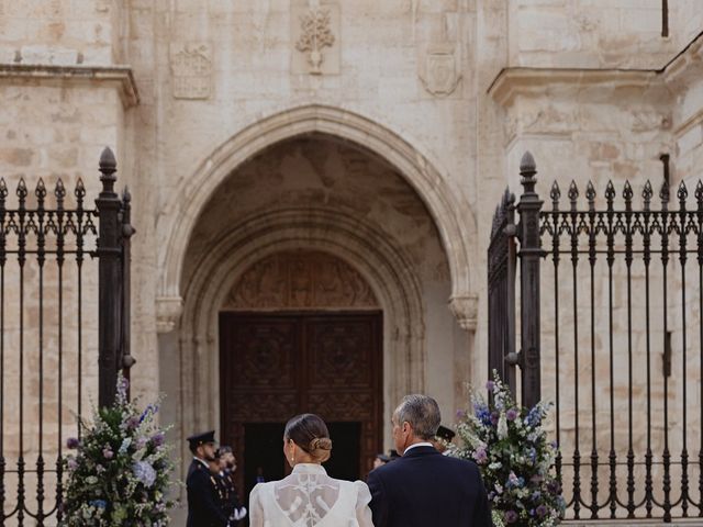 La boda de María y Juan en Pozuelo De Calatrava, Ciudad Real 53