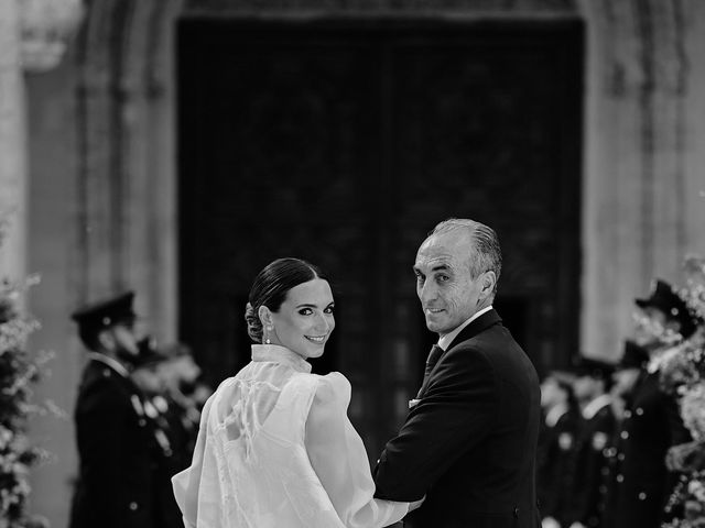 La boda de María y Juan en Pozuelo De Calatrava, Ciudad Real 54