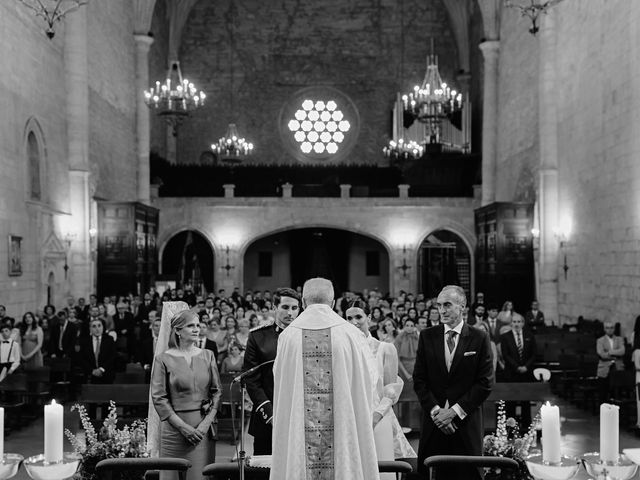 La boda de María y Juan en Pozuelo De Calatrava, Ciudad Real 63