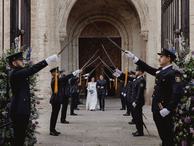 La boda de María y Juan en Pozuelo De Calatrava, Ciudad Real 77