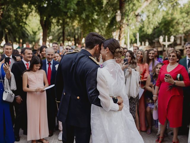 La boda de María y Juan en Pozuelo De Calatrava, Ciudad Real 82