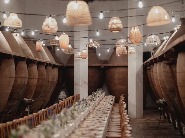 La boda de María y Juan en Pozuelo De Calatrava, Ciudad Real 135