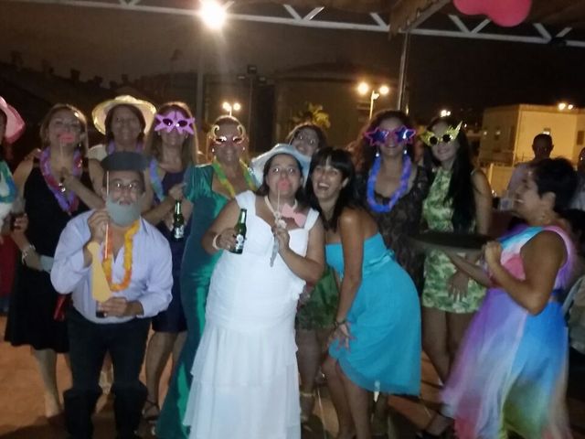 La boda de Victor y Nayra en Las Palmas De Gran Canaria, Las Palmas 33