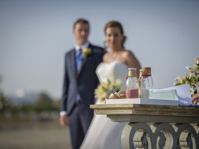 La boda de Miguel Angel y Sara en Vera, Almería 18