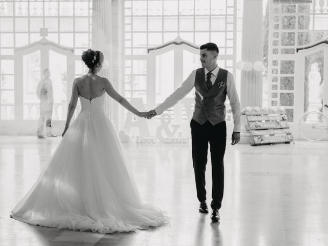 La boda de Vicenç y Angela en Figueres, Girona 37