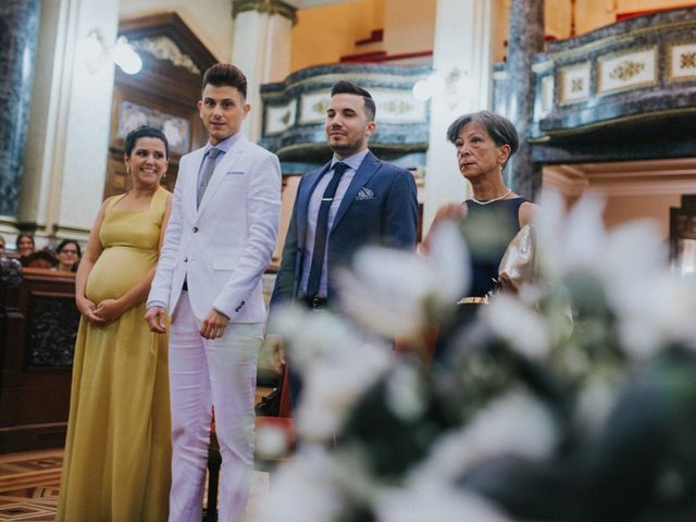 La boda de Adian y Alen en A Coruña, A Coruña 30