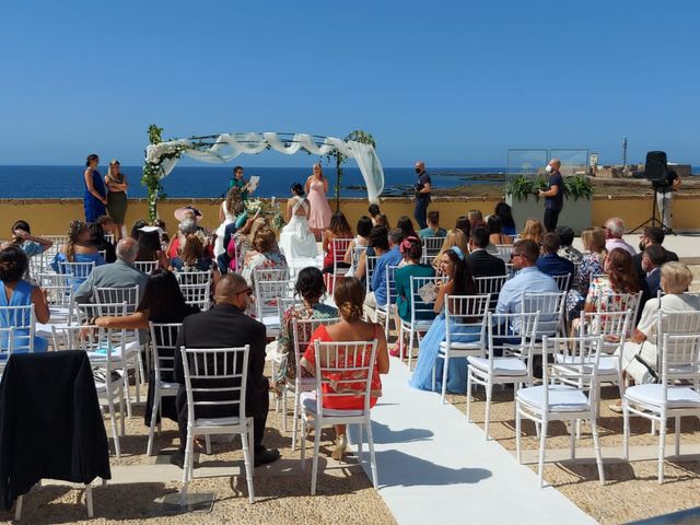 La boda de Carmen  y Elisabeth en Cádiz, Cádiz 16