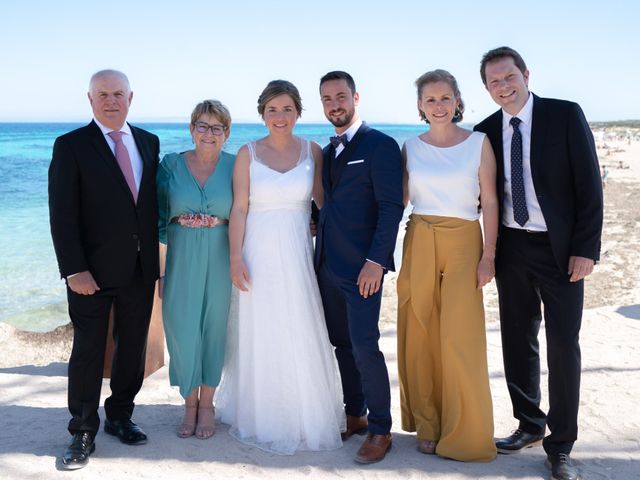 La boda de Haroldo y Maria en Sant Josep De Sa Talaia/sant Josep De La, Islas Baleares 31