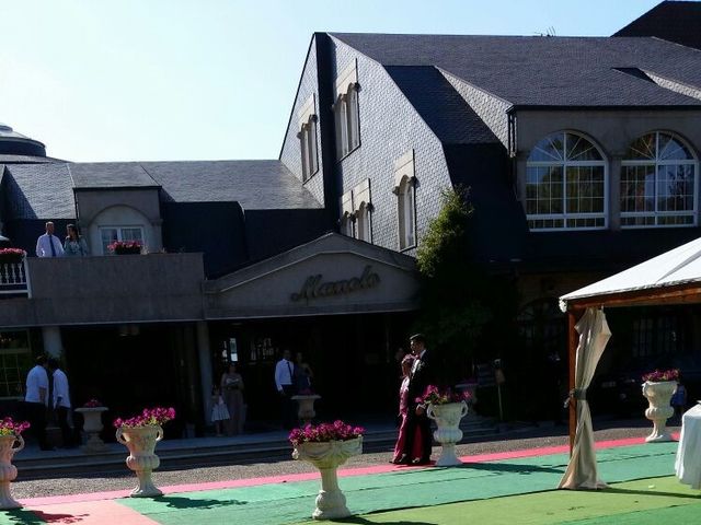 La boda de Víctor  y Andrea  en O Porriño, Pontevedra 13