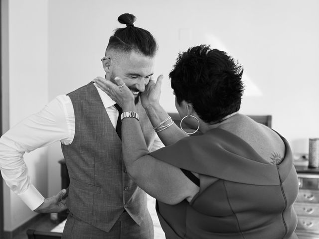 La boda de Inma y Niall en Valencia, Valencia 16