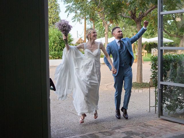 La boda de Inma y Niall en Valencia, Valencia 71