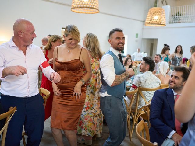 La boda de Inma y Niall en Valencia, Valencia 82