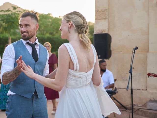 La boda de Inma y Niall en Valencia, Valencia 86