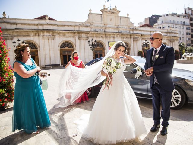 La boda de Tamara y Sergio en L&apos; Alcora, Castellón 27