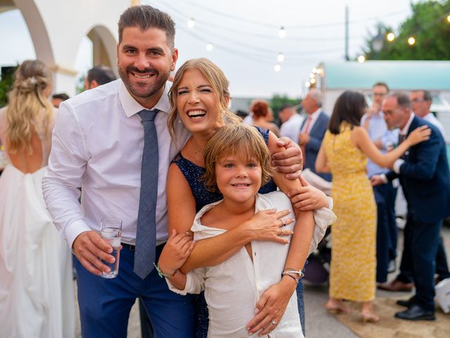 La boda de Manuel y Julia en Chiclana De La Frontera, Cádiz 17