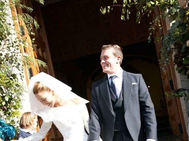 La boda de Raul y Loreto en Guadarrama, Madrid 4