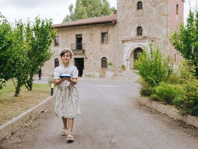 La boda de Salomé y Román en Villabona (Llanera), Asturias 26