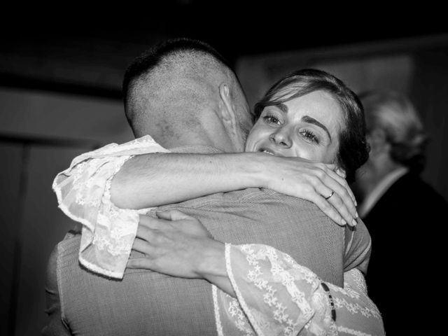 La boda de Guille y Triana en Vilanova De Arousa, Pontevedra 41