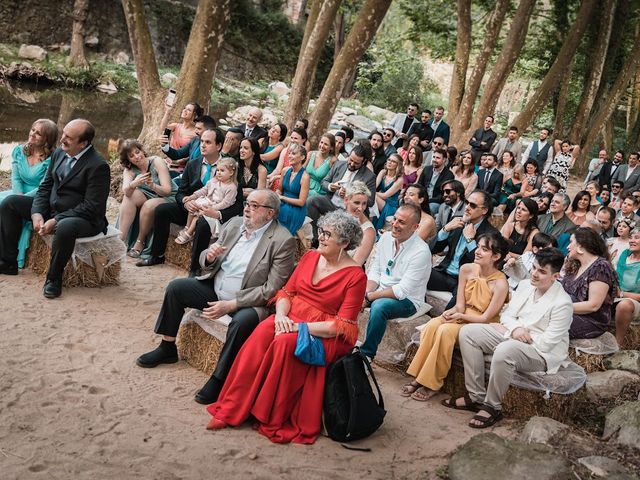 La boda de Miki y Noe en Osor, Girona 23