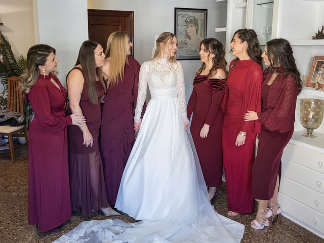 La boda de Long y Marisa en El Puig, Valencia 18