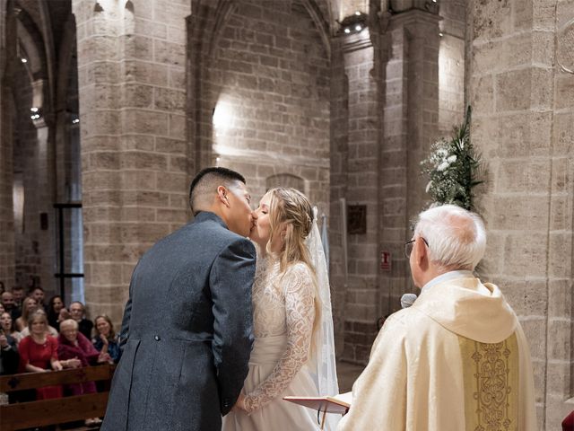 La boda de Long y Marisa en El Puig, Valencia 32