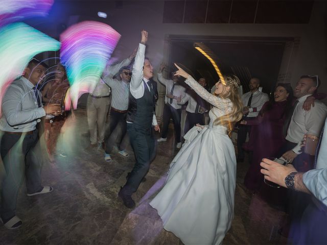 La boda de Long y Marisa en El Puig, Valencia 76